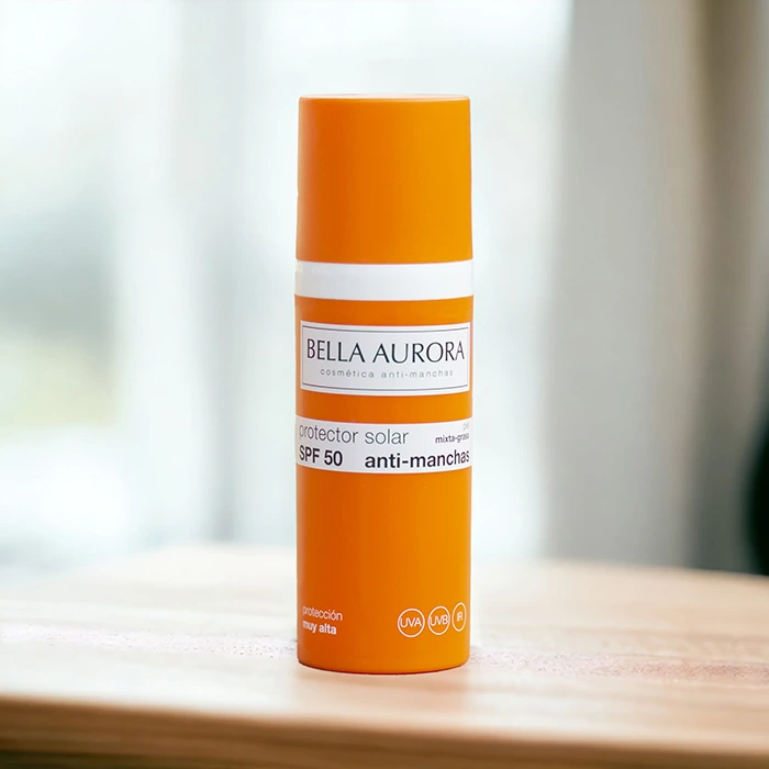 Sonnenschutz gegen Pigmentflecken SPF50+ für Mischhaut bis fettige Haut