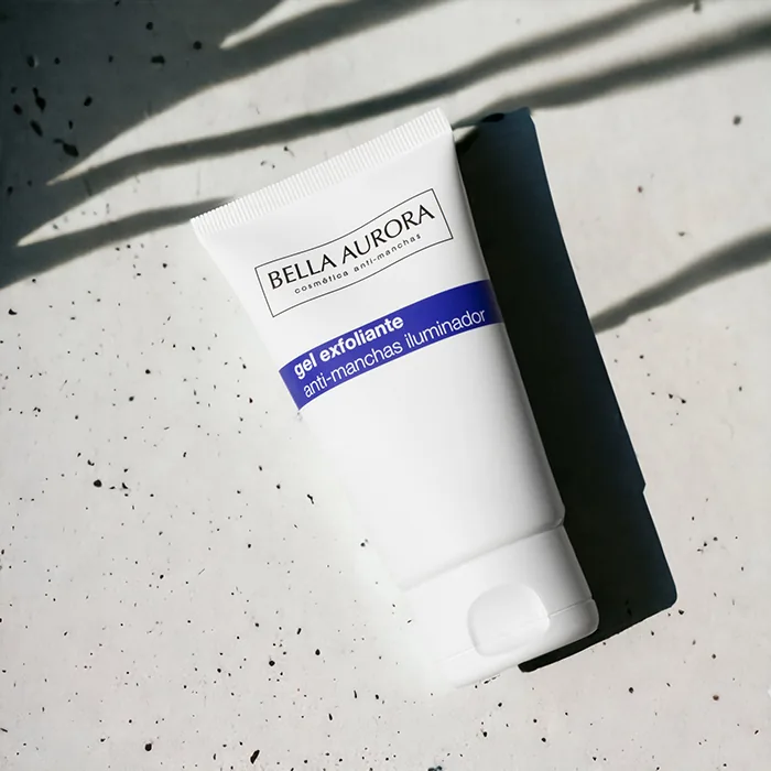 Aufhellendes Peeling-Gel gegen Pigmentflecken